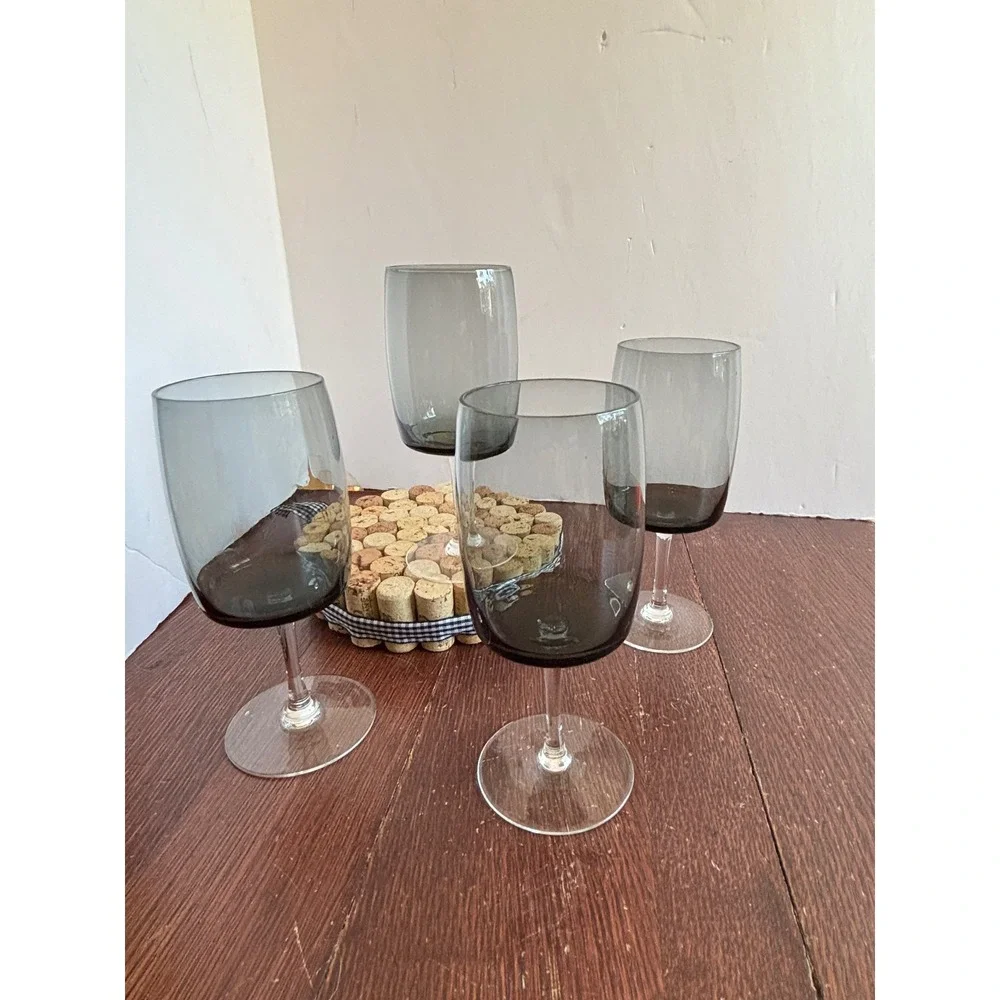 Vintage Smoky Gray Wine Glasses Set of 4 Charcoal Tinted Stemware 7 Inch‎